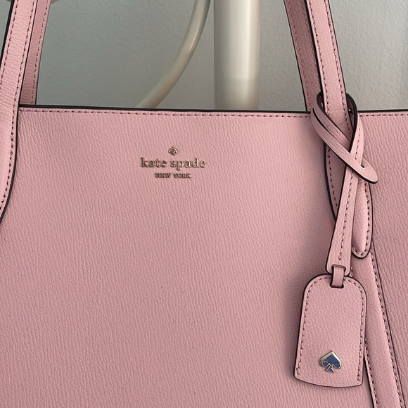 Kate Spade New York Cara Large Tote in Light Pink (“Light Crepe”) - Picture 2 of 12